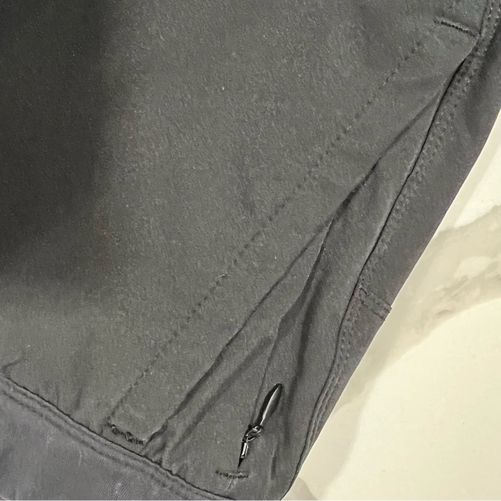 Public‎ Rec men's black pull on shorts size 36 polyester -FLAW NOTED IN LISTING - Picture 7 of 16